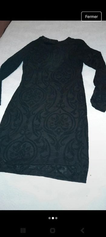 Robe chicouverturedans le dos