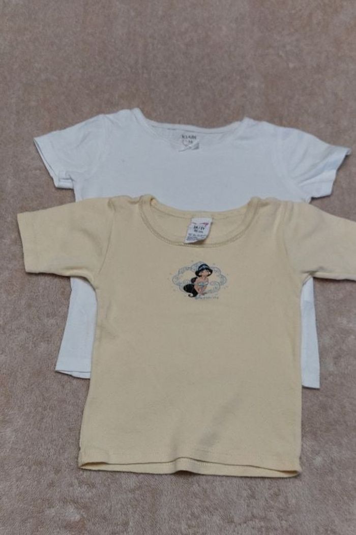 Lot 2 maillots de corps manches courtes bébé fille 24 mois