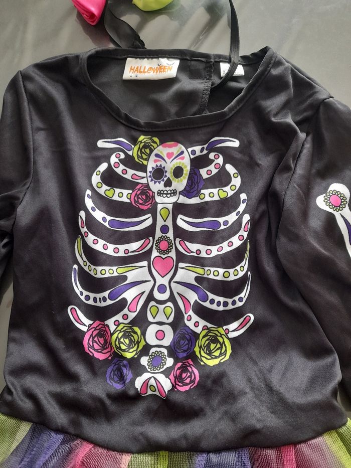 Joli costume d'halloween pour fille en taille 6-8ans - photo numéro 2