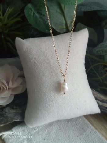 Collier perle de culture d'eau douce naturelle