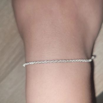 Bracelet stressé fin neuf