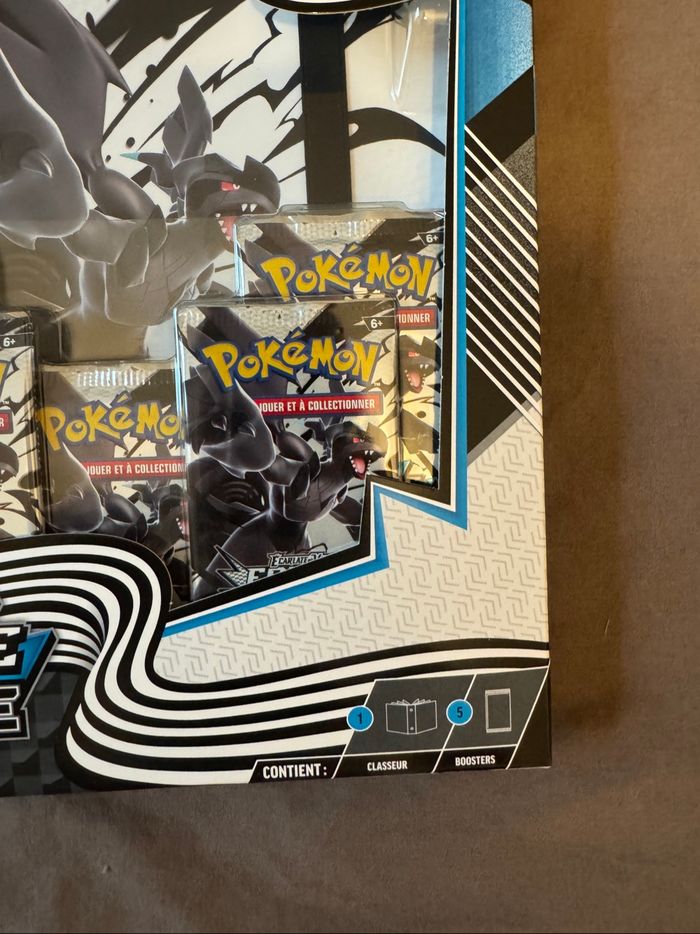Pokémon coffret classeur foudre noire EV10.5 - photo numéro 3