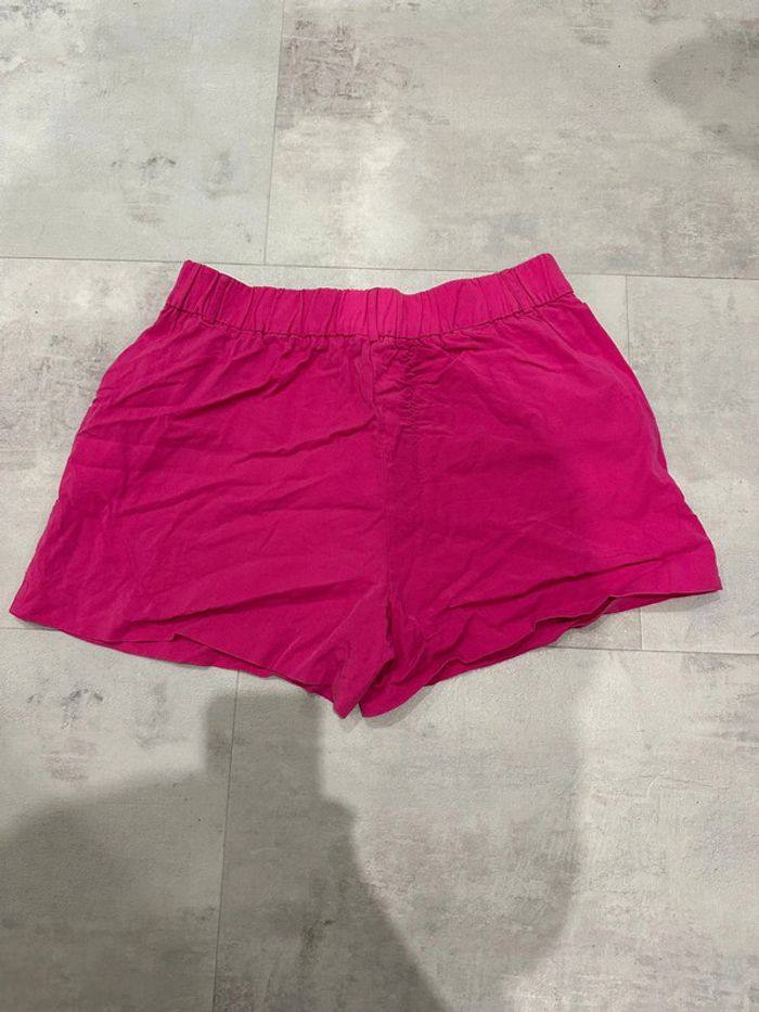 Short fushia - photo numéro 2
