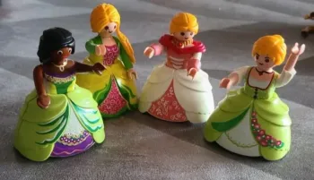 Lot de 4 figurines playmobil princesse