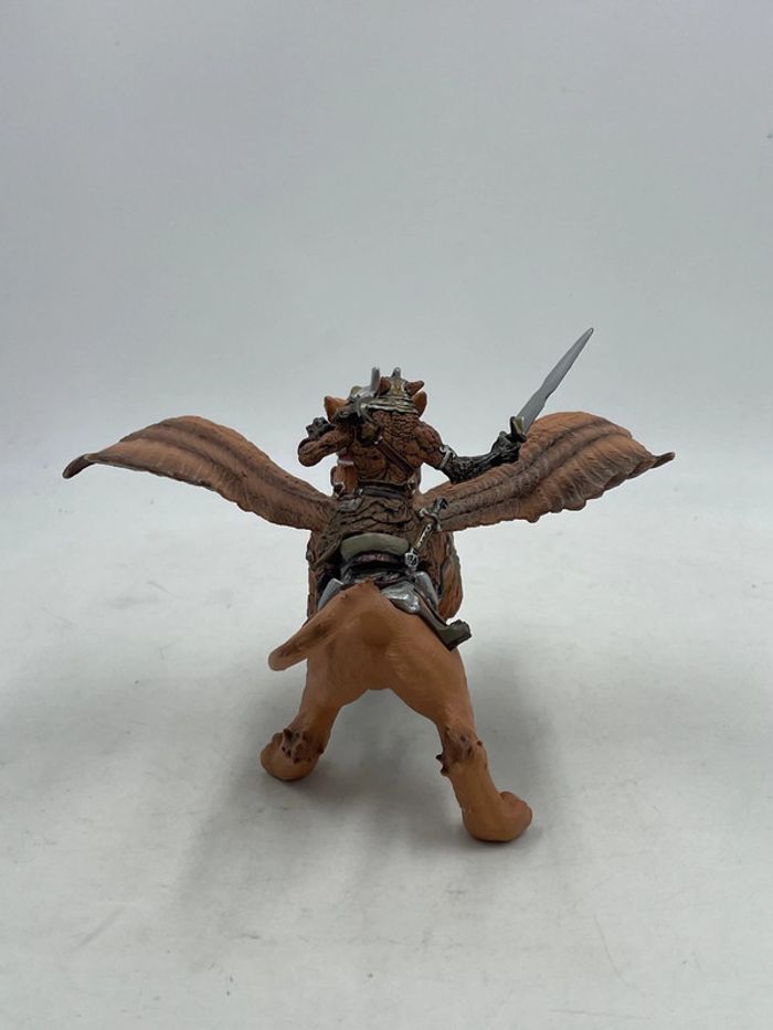 Figurine Papo Fantasy World  Birdman & War Griffin Gryphon N•48698 2010 - photo numéro 4