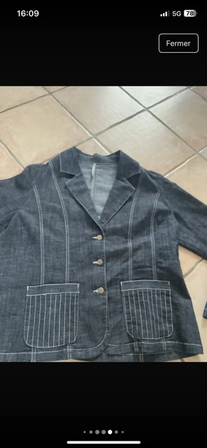 Magnifique blazer en jeans en 48 excellent état de chez Blanche Porte - photo numéro 4