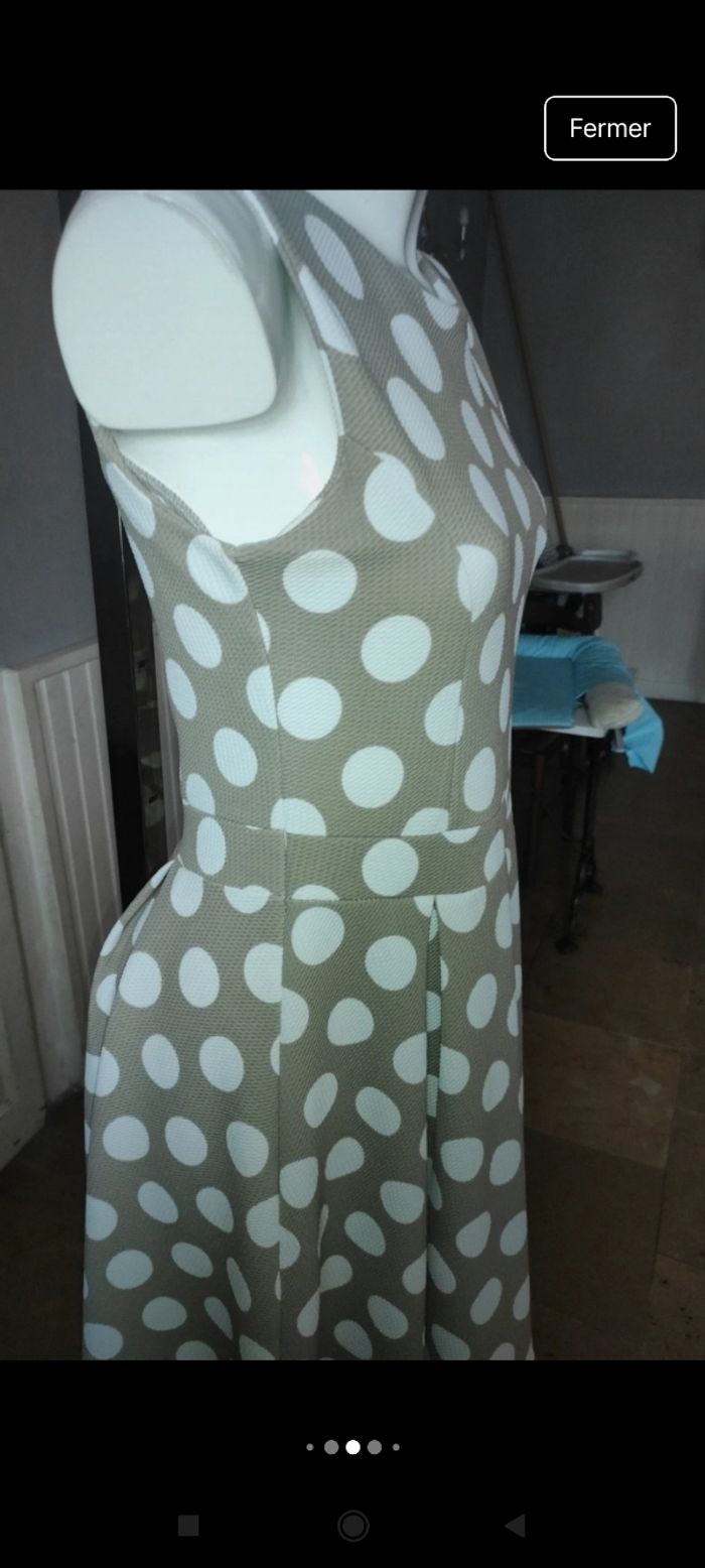 Très belle robe f65 - photo numéro 3