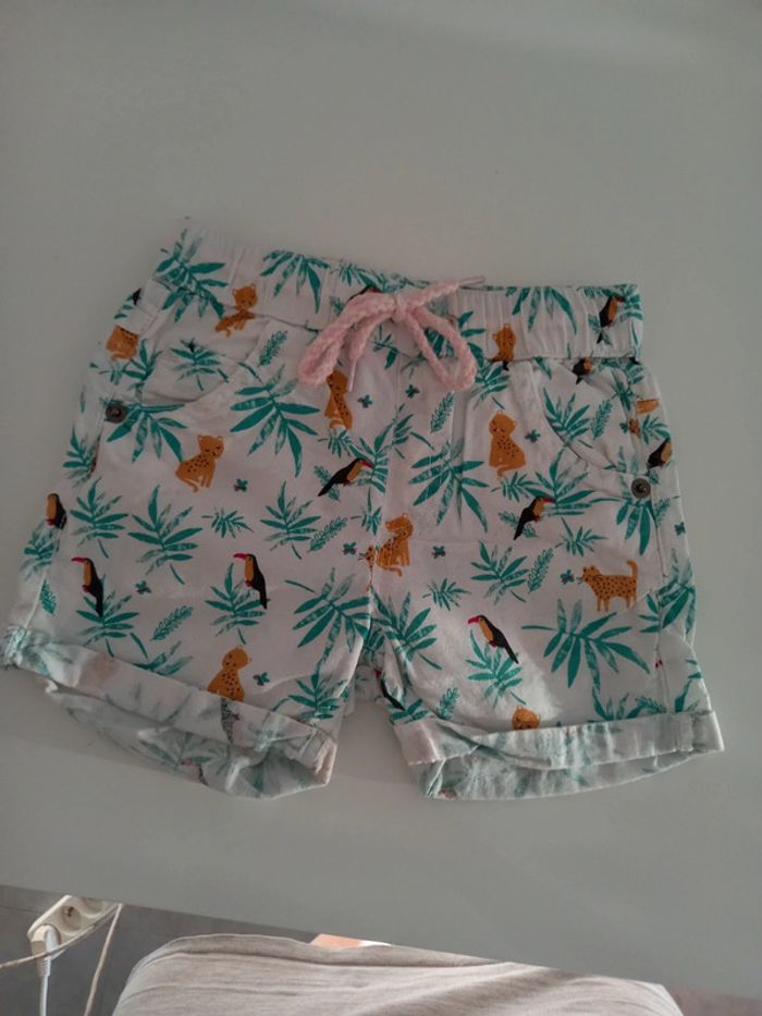 Short fille tissaia 3 ans