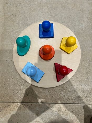Puzzle formes et couleurs 