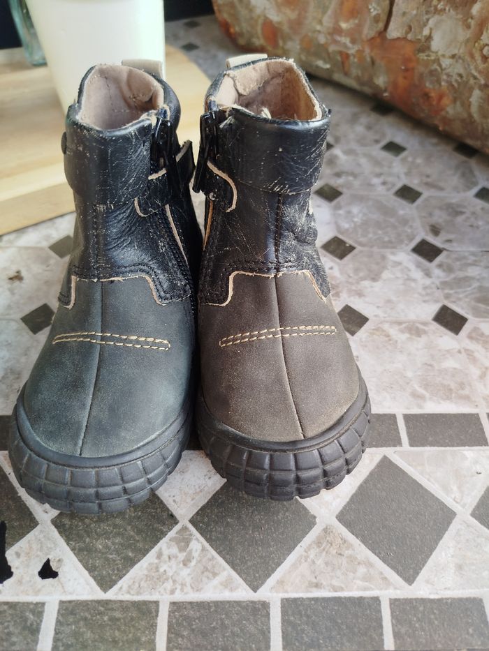 Lot de chaussures pour bébé - photo numéro 6