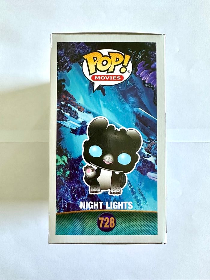 Figurine Funko Pop Night Lights numéro 728 Dragon - photo numéro 4