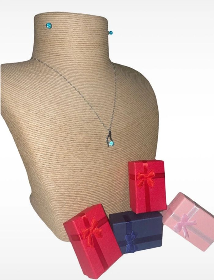 🌸 Parure de bijoux. 🌸 Neuf. Boucles d’oreilles. Collier et pendentif. - photo numéro 8