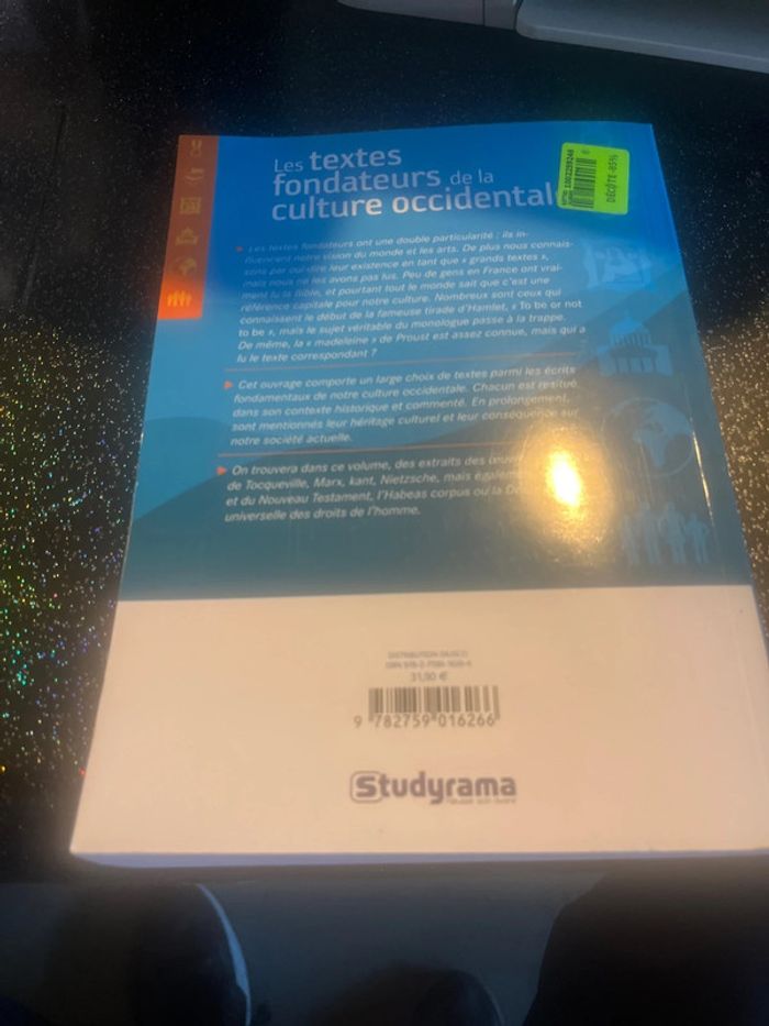 Livre des texte fondateurs - photo numéro 2