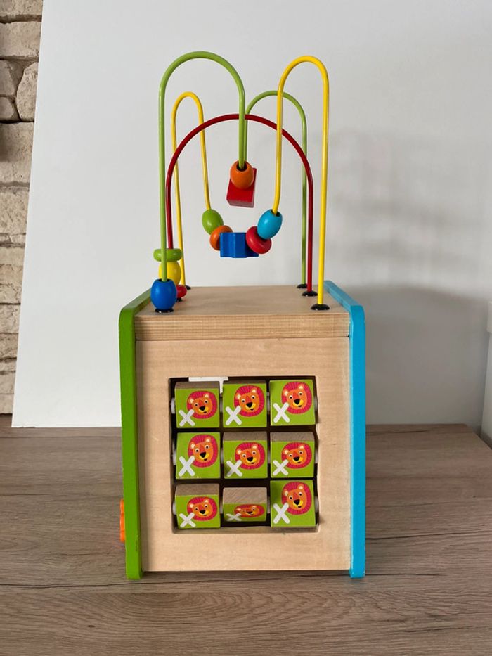 Cube multi activités