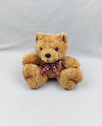 Peluche ours marron nœud bordeaux my bear coeurs 18 cm assis 1999 TCC Continuity