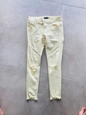 Pantalon jaune pale