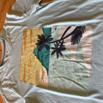 Tee-shirts
