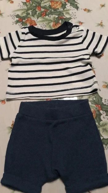 Ensemble été Primark en très bon état 62 cm