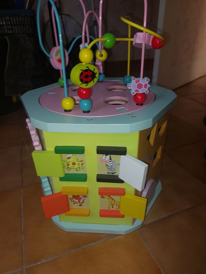 Cube activités en bois - photo numéro 8