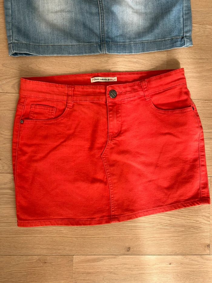 Lot de 2 jupes en jean taille 40 (L) très bon état - photo numéro 2