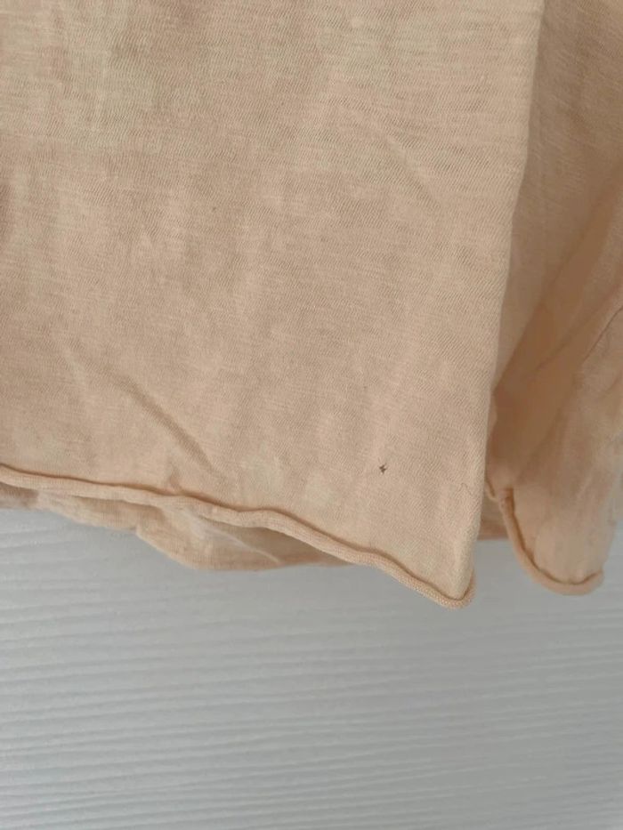 Haut t-shirt beige crème avec motifs coeurs rayures à manches courtes col rond - photo numéro 7