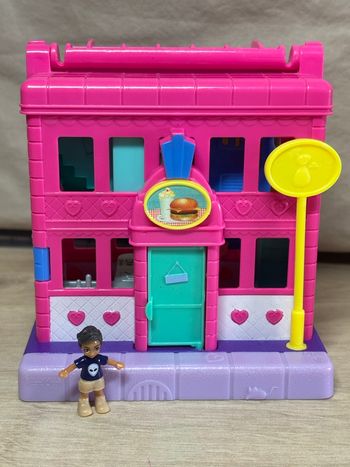 Polly Pocket Pollyville Restaurant