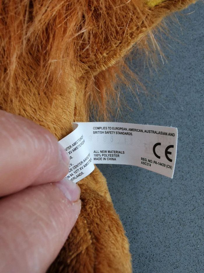 Peluche Alex le lion Madagascar - photo numéro 4