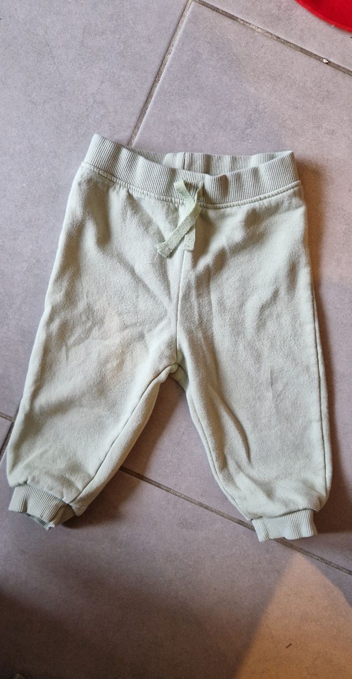 Lot 3 joggings - photo numéro 3