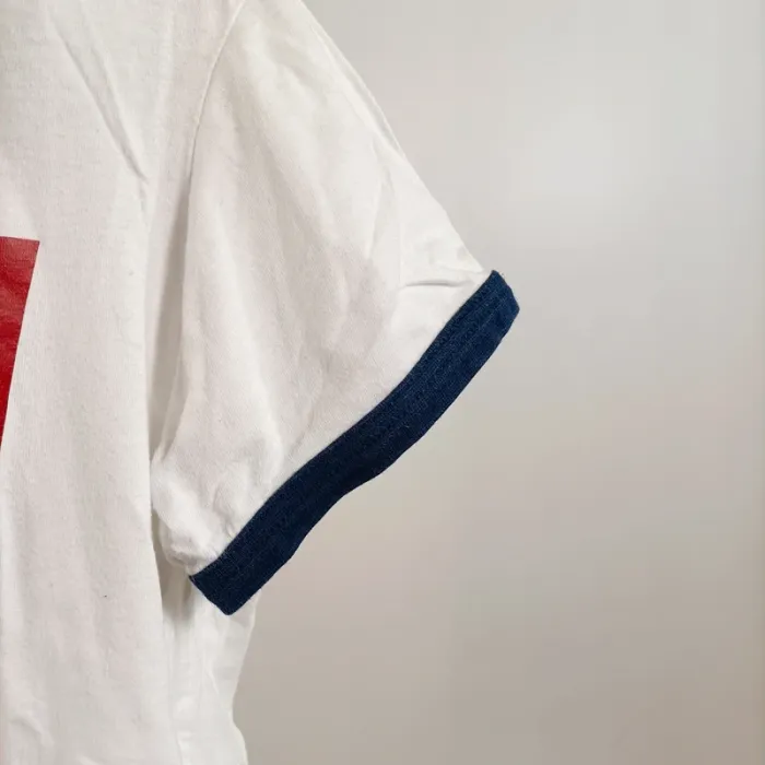 T-shirt Levi's blanc manches courtes coton logo rouge et bordures bleu enfant 8 ans casual A1433 - photo numéro 5