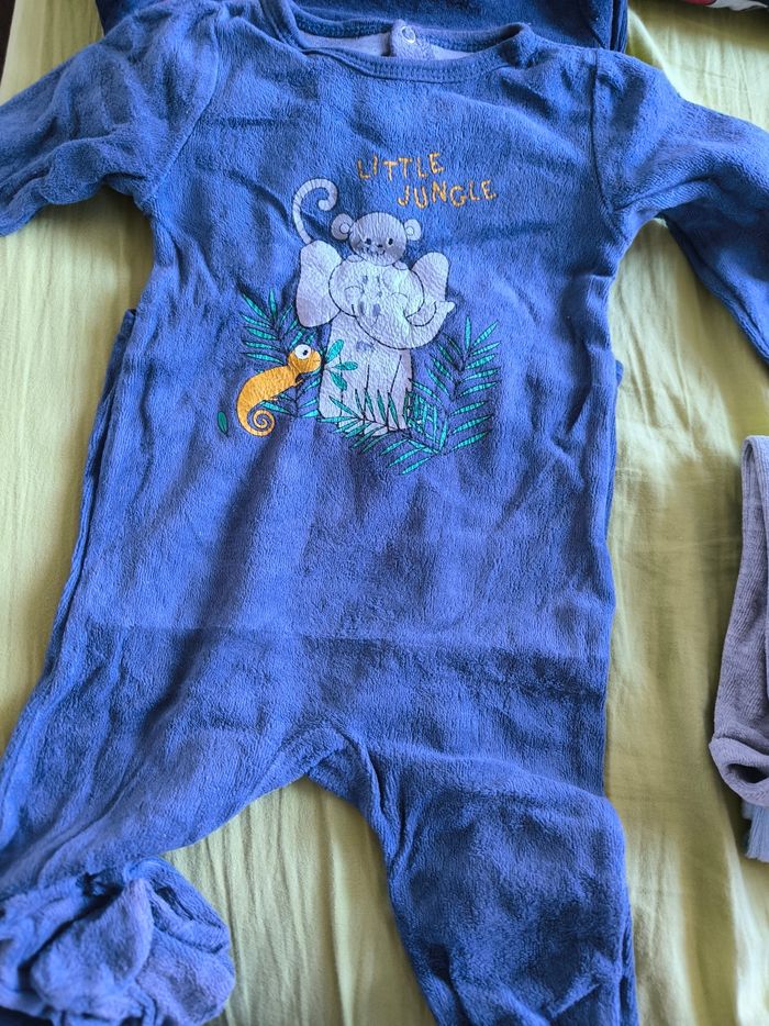 Lot pyjamas '' - photo numéro 3