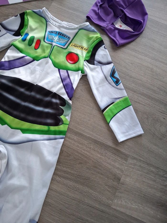 Déguisement Buzz l'éclair de Toy Story - photo numéro 6
