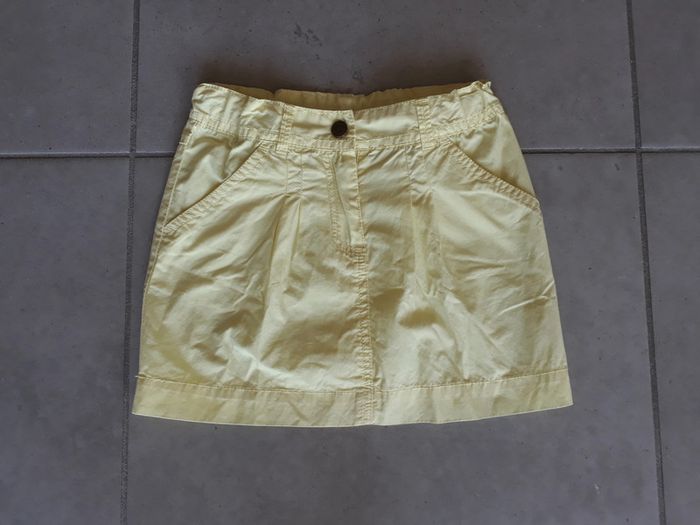 Jupe légère jaune 6 ans