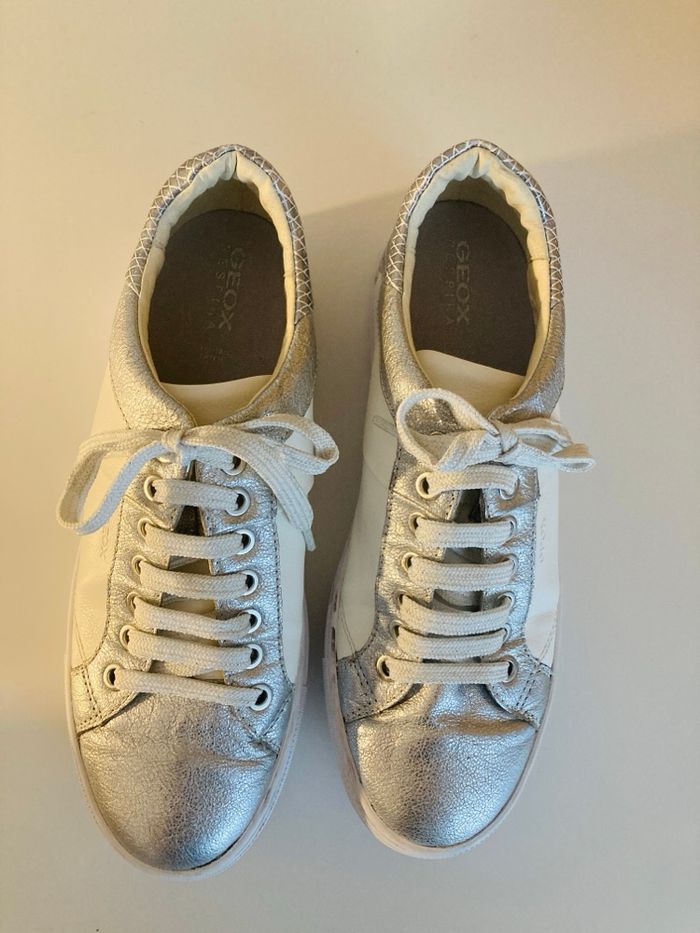 Baskets femme Geox taille 38 en excellent état - photo numéro 3