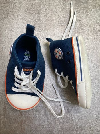Chaussures tape à l’œil 6-12 mois