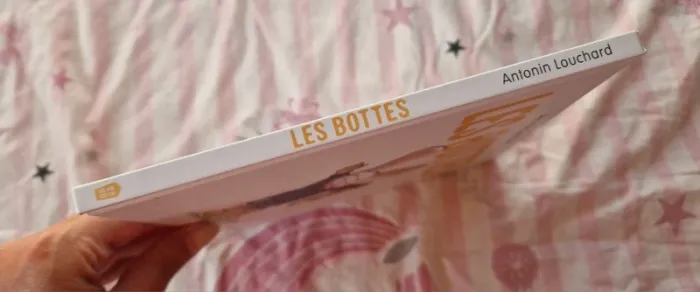Livre bébé les bottes de seuil jeunesse - photo numéro 5