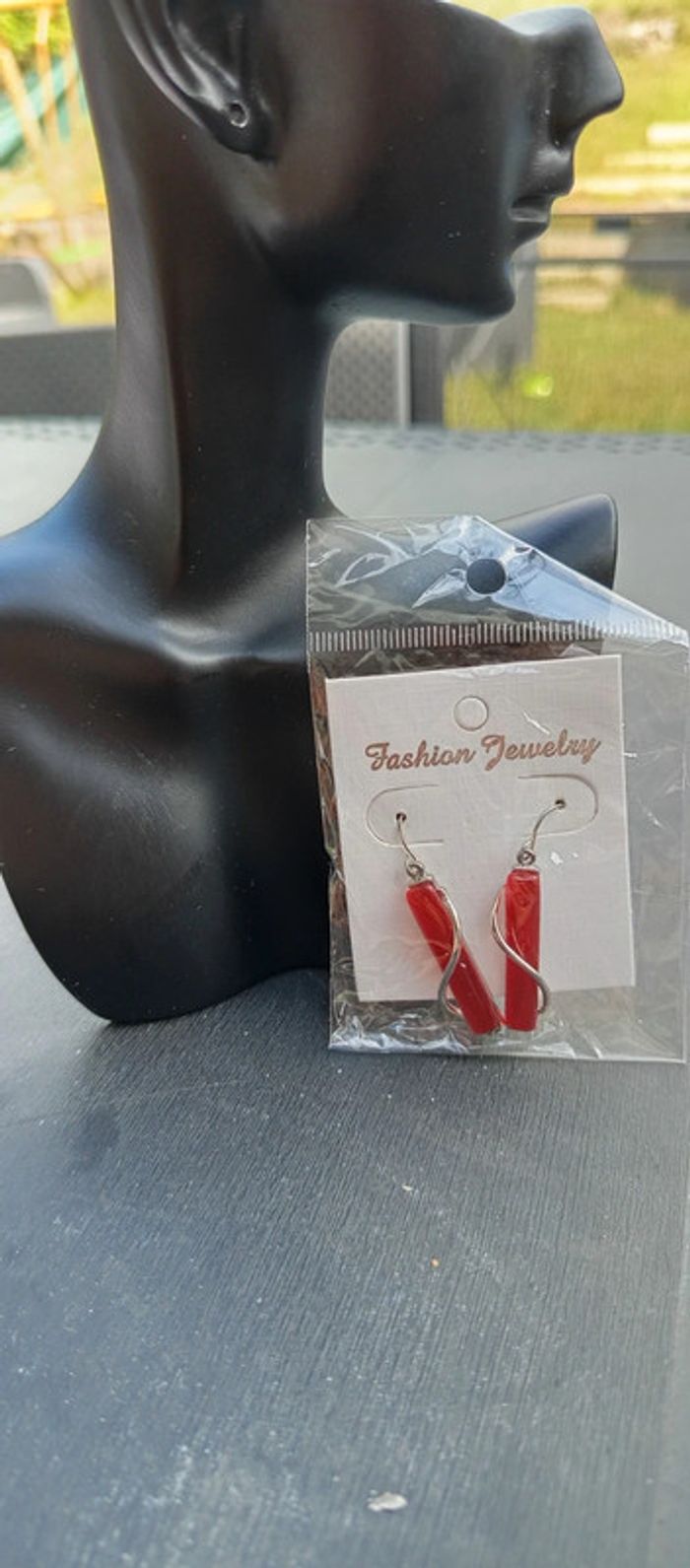 Boucles d'oreilles pendantes femme - photo numéro 2