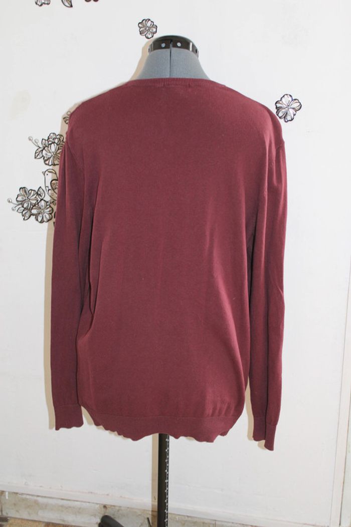 Pull fin bordeaux Kiabi - Col V - Taille XL - photo numéro 2