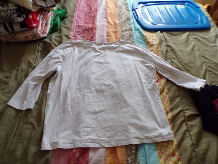 Tee-shirt blanc motif argenté T6 - photo numéro 4