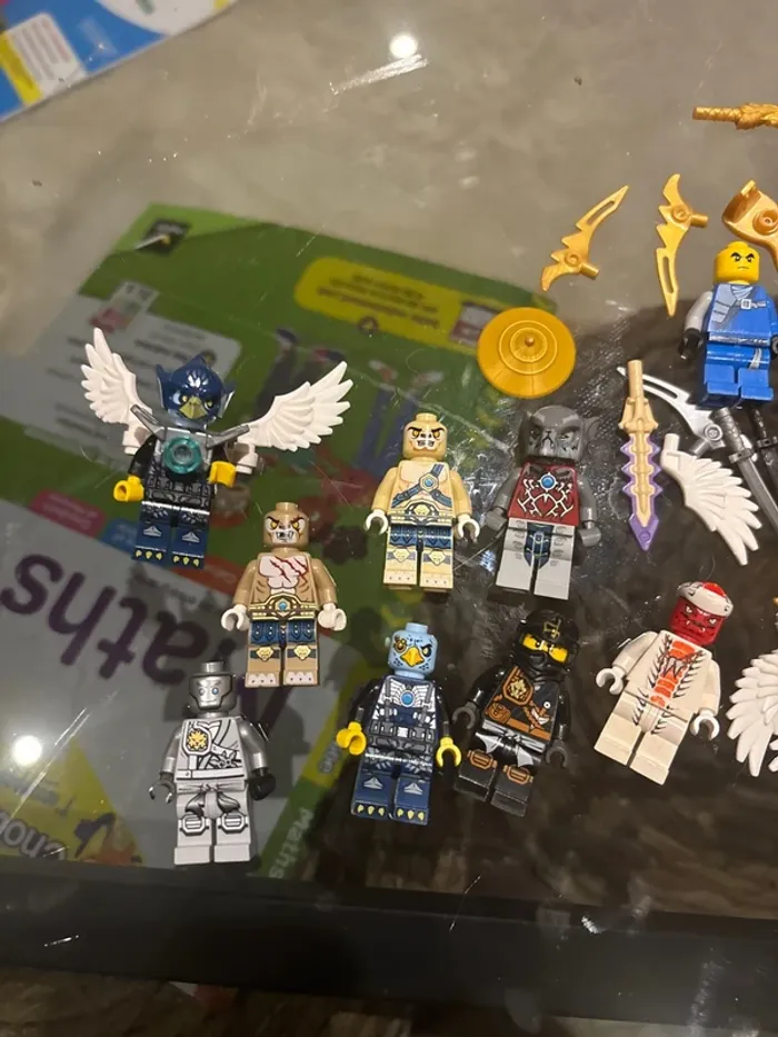 Lots minifigurine lego chima/ninjago - photo numéro 2