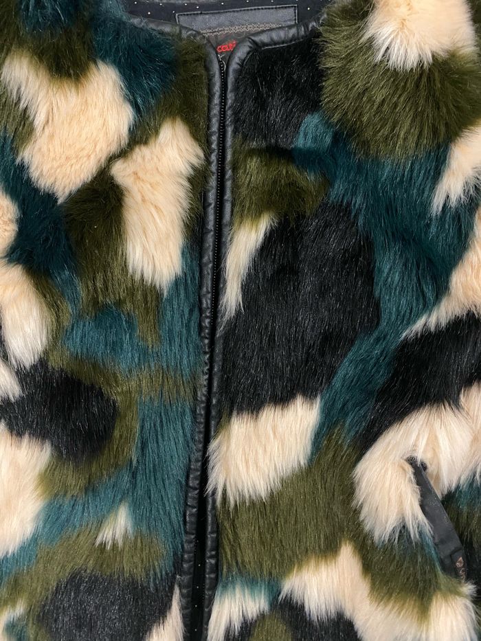 Magnifique manteau aux fosses fourrures de Catimini - photo numéro 5