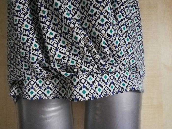 Blouse manches courtes cache cache taille 40 neuve - photo numéro 5