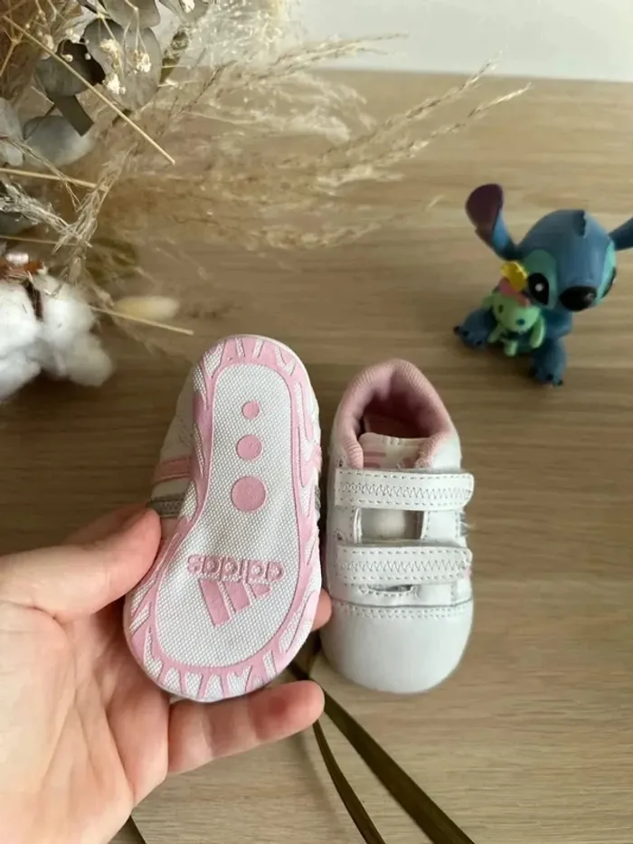 Chaussure basket bébé fille Adidas taille 17 - photo numéro 5