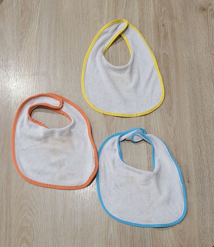 Lot Bavettes - photo numéro 1