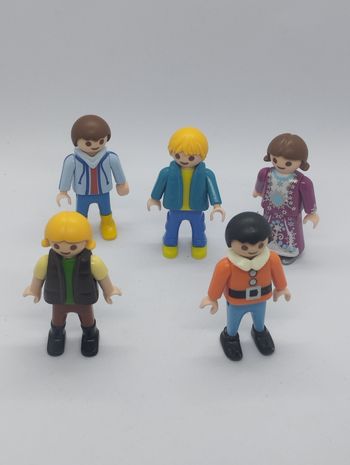 Playmobil lot n°6 de 5 enfants