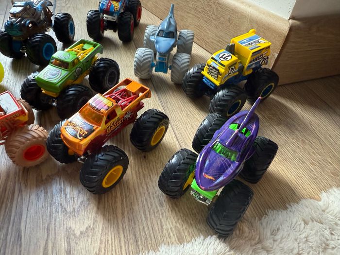 Lot de 9 monster truck monster jam hot wheels - photo numéro 5