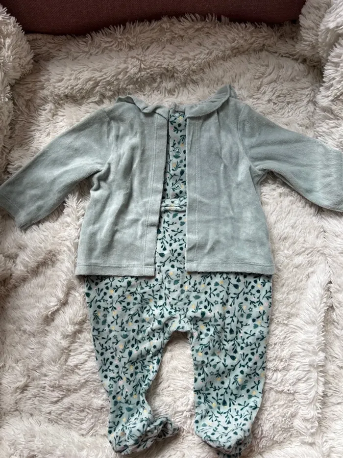 Pyjama Gemo 3 mois jamais porté - photo numéro 7