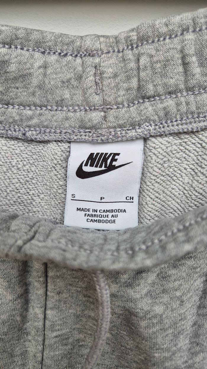 Jogging nike - photo numéro 3