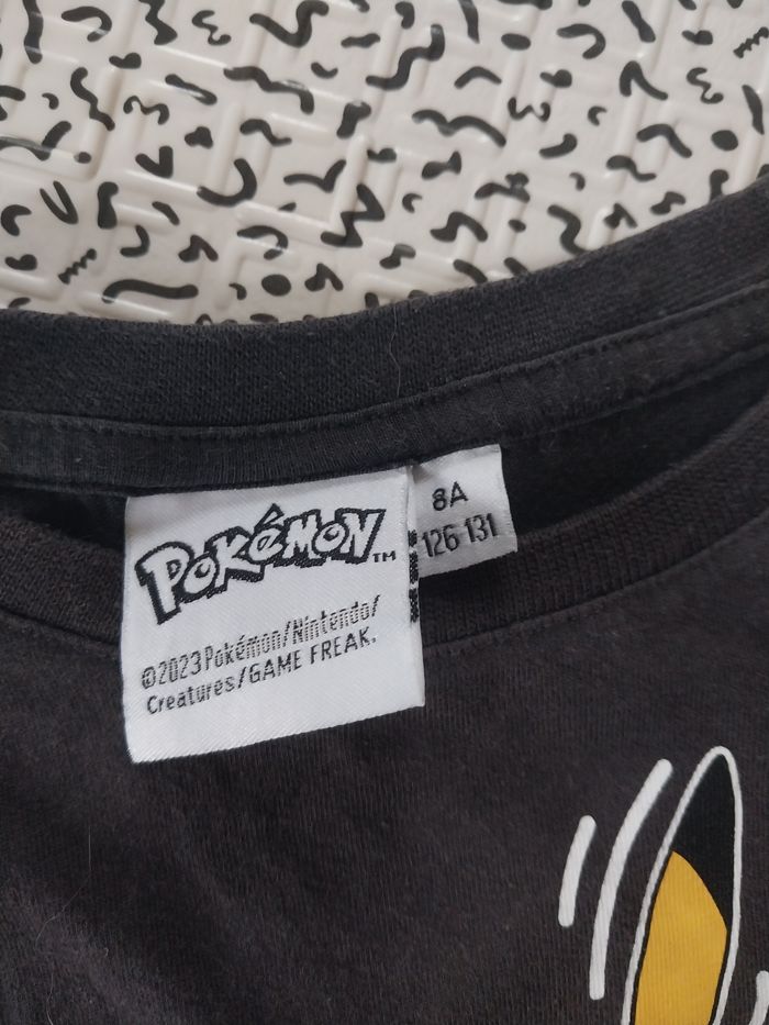 T-shirt Pokémon Pikachu #025 garçon – taille 8 ans (126-131 cm) - photo numéro 3