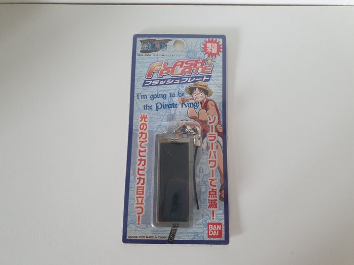 porte clé one piece flash plate banpresto 2005 zoro