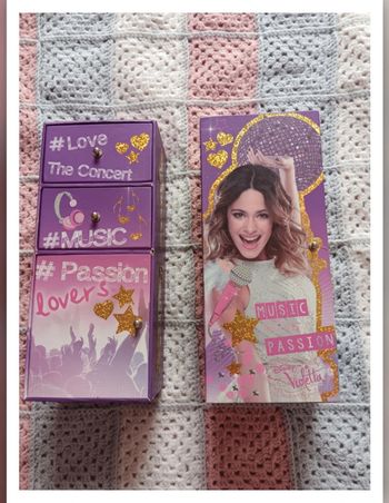 Lot boîte violetta